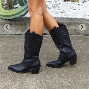 BILLINI COWBOY BOOTS